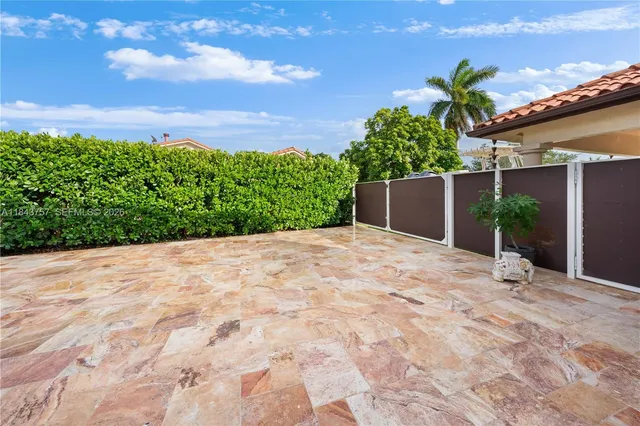 $1,699,999 | 9621 West Calusa Club Drive, Miami, FL 33186