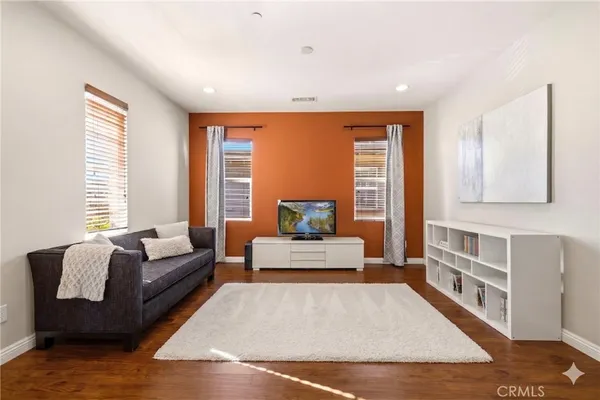 $1,225,000 | 28613 Stonegate Court, Valencia, CA 91354