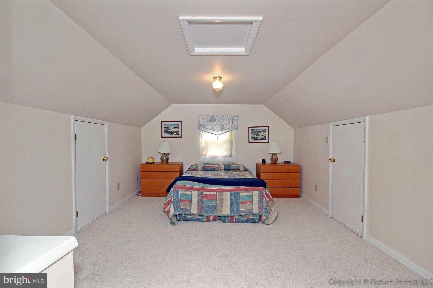 805 Washington Road Westminster, MD 21157 - Photo 16 of 30 Bedroom Upper Level