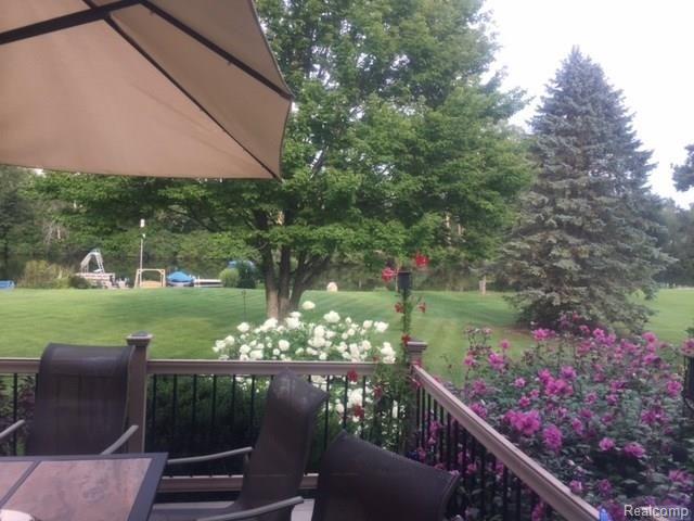5340 Inverrary Lane Commerce Township, MI 48382 - Photo 9 of 41 IMG_2705.JPG