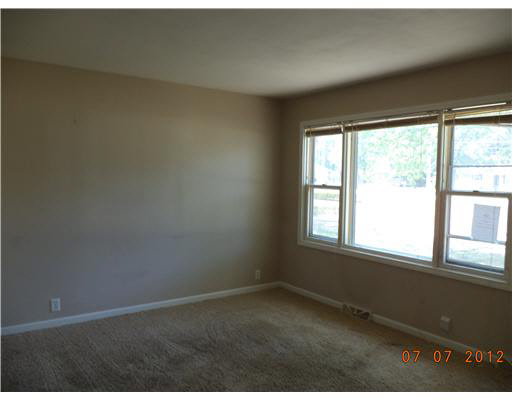 54670 Bittersweet Road Mishawaka, IN 46545 - Photo 9 of 9 Gallery Image 9
