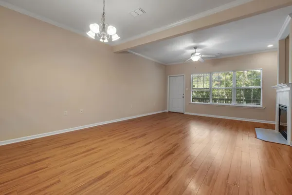 $199,000 | 1320 Hendrix Road, Unit 105, Tallahassee, FL 32301