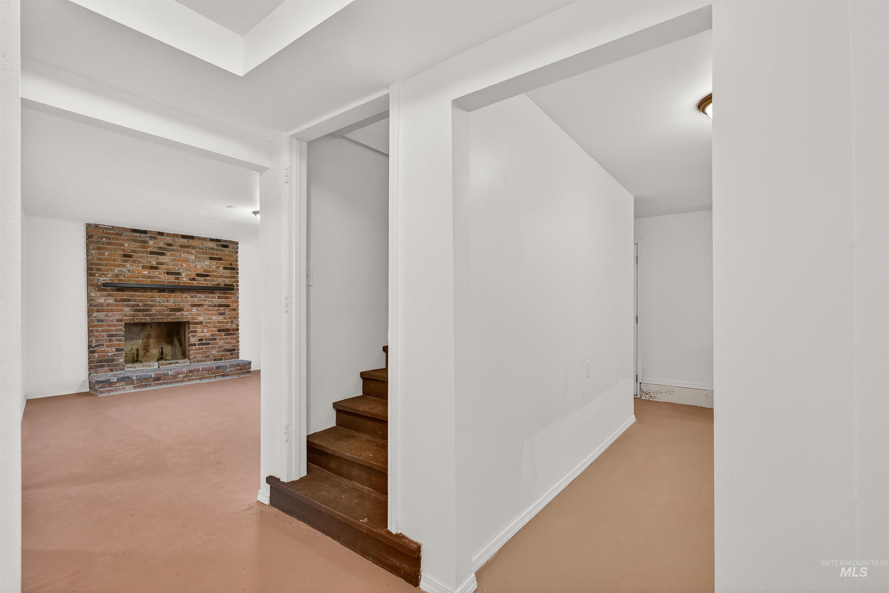 8049 Asotin Creek Road Asotin, WA 99402 - Photo 18 of 40