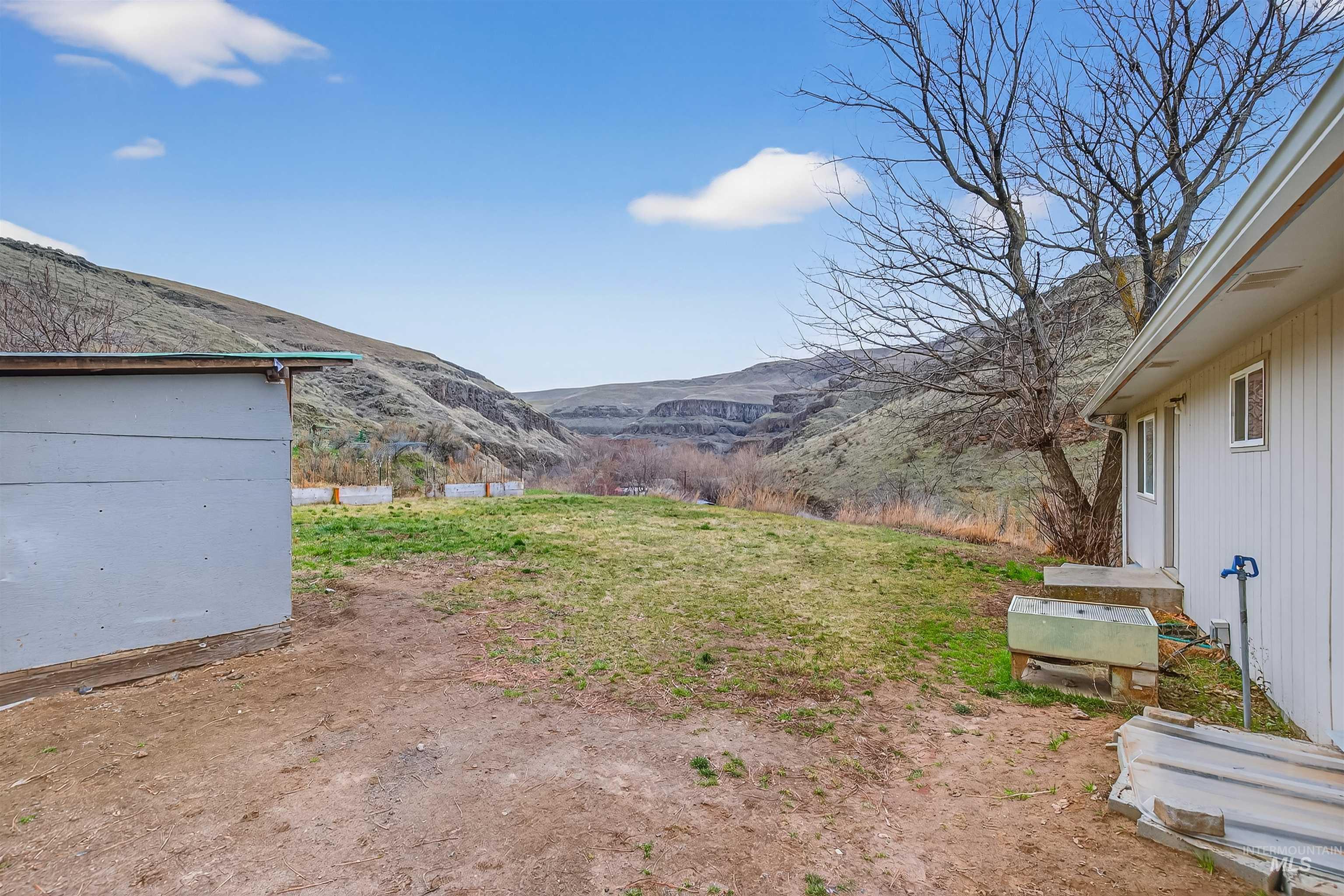 8049 Asotin Creek Road Asotin, WA 99402 - Photo 37 of 40