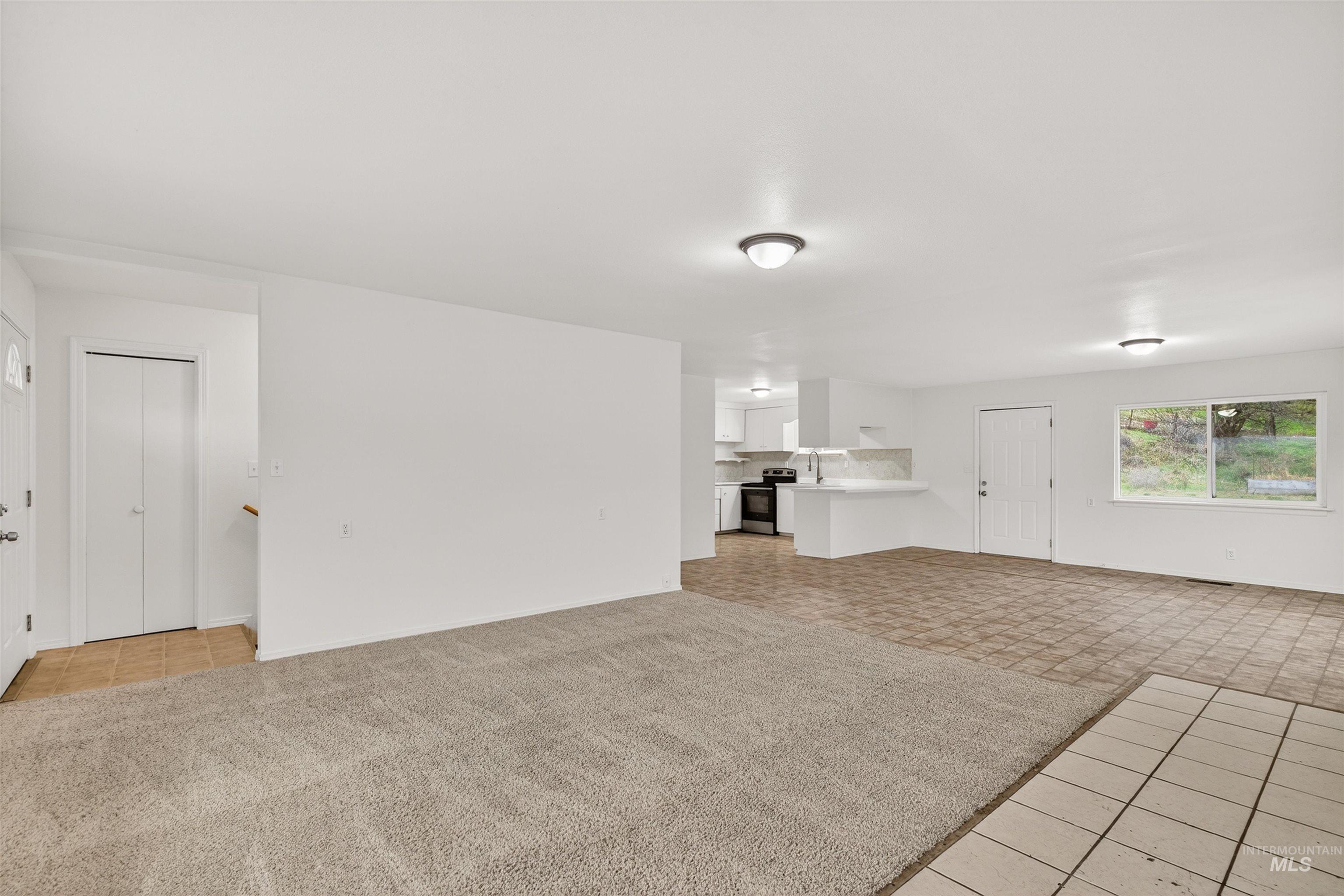 8049 Asotin Creek Road Asotin, WA 99402 - Photo 9 of 40