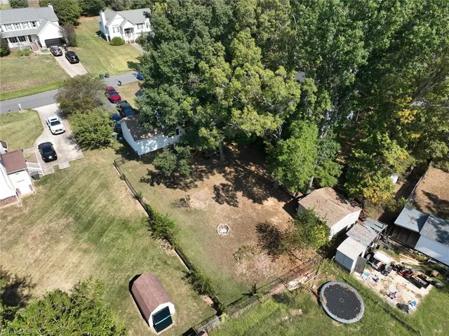 $240,000 | 420 Sherwood Court, Eden, NC 27288