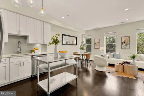 $565,000 | 1453 Girard Street Northwest, Unit 3, Washington, DC 20009