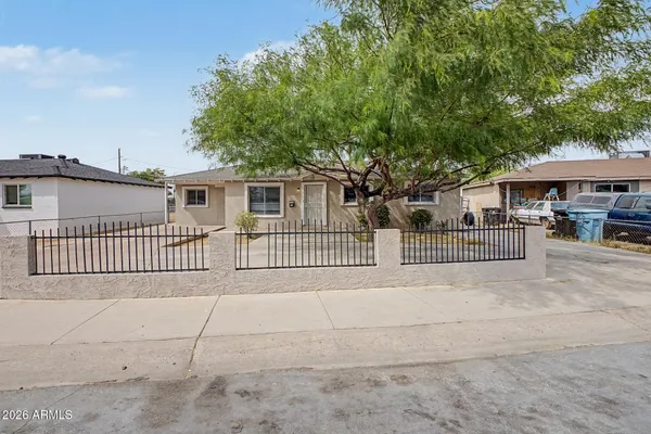 $325,000 | 4720 West Monterosa Street, Phoenix, AZ 85031