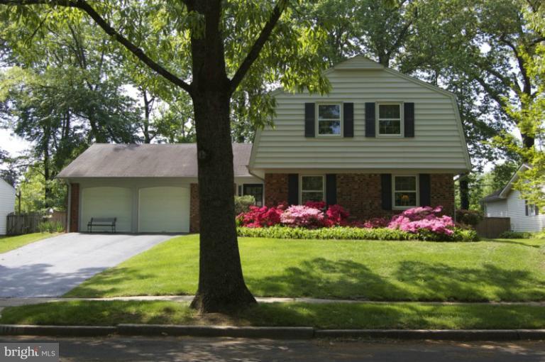 1681 Tarleton Way Crofton, MD 21114 - Photo 11 of 26 Exterior (Front)