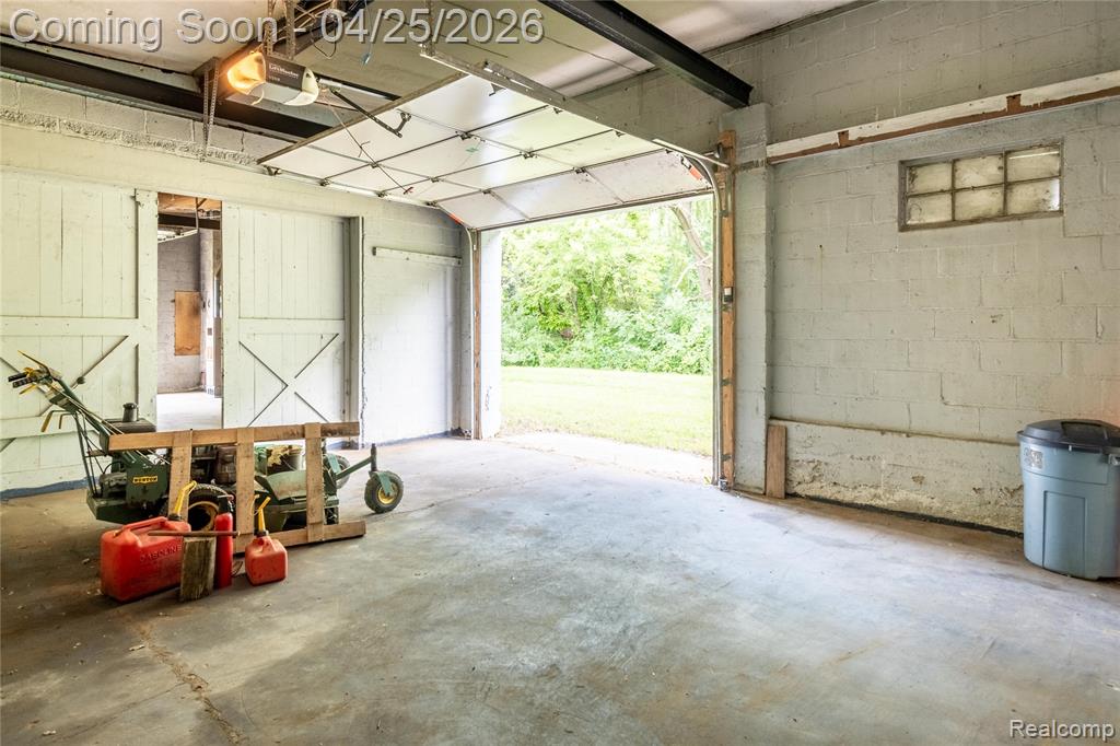 2218 Wixom Road Commerce Township, MI 48382 - Photo 69 of 87