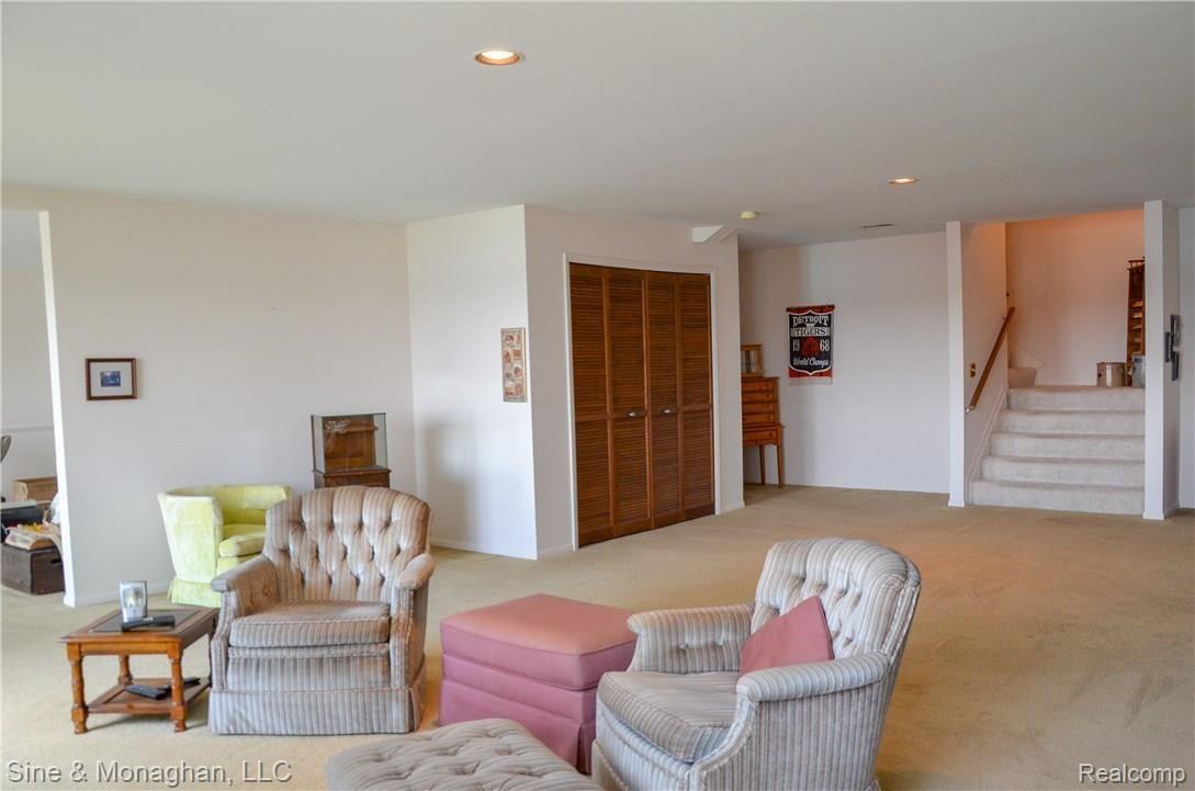 1715 River Road, Unit 52 St. Clair, MI 48079 - Photo 31 of 41 DSC_2425.jpg