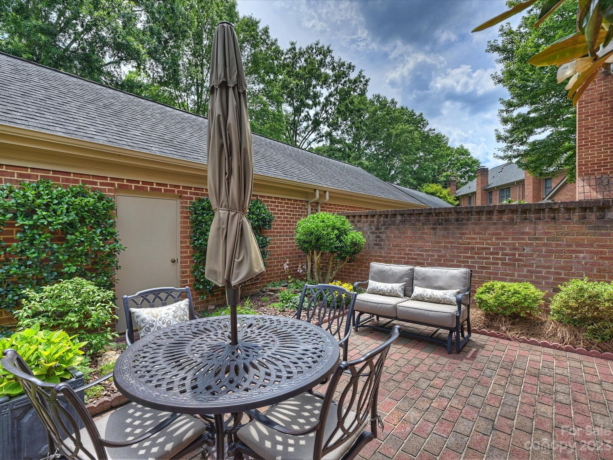 2805 Sharon View Road Charlotte, NC 28210 - Photo 26 of 28 Gallery Image 26