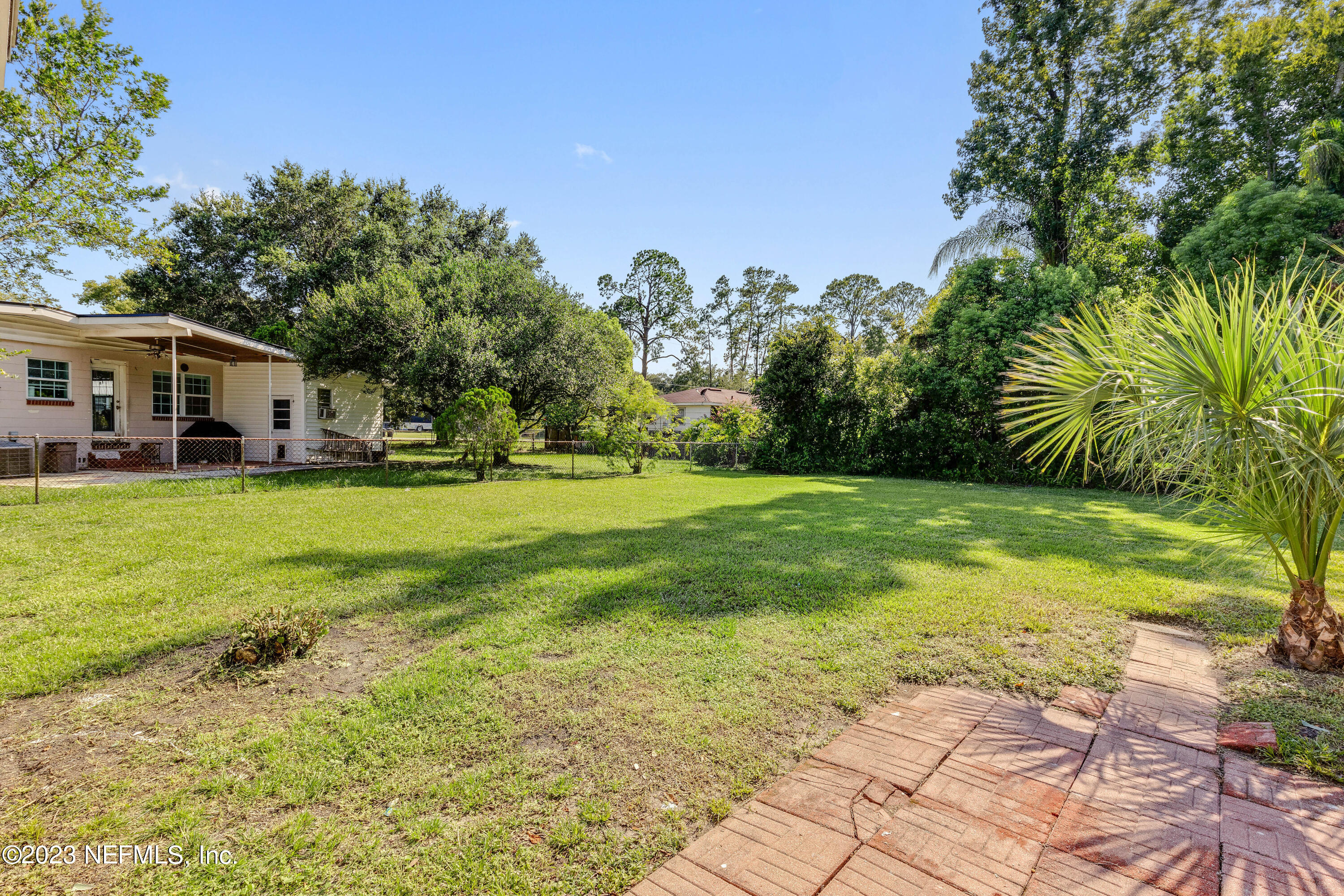 2411 Patsy Anne Drive Jacksonville, FL 32207 - Photo 24 of 25 untitled (26 of 28)