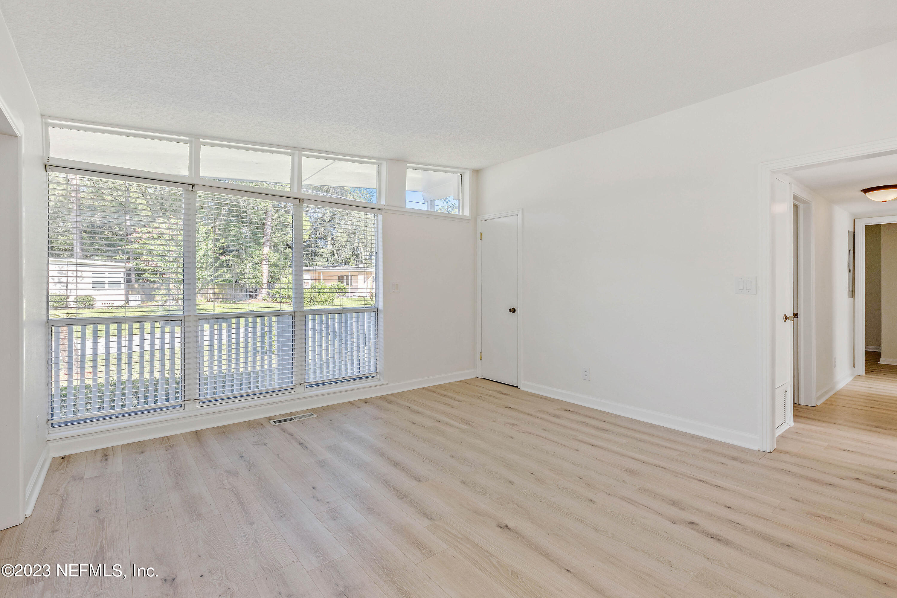 2411 Patsy Anne Drive Jacksonville, FL 32207 - Photo 8 of 25 untitled (8 of 28)