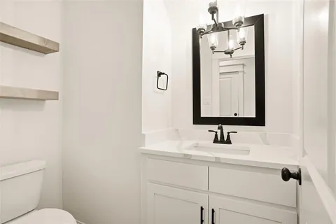 $424,500 | 214 Legacy Boulevard, Weatherford, TX 76086