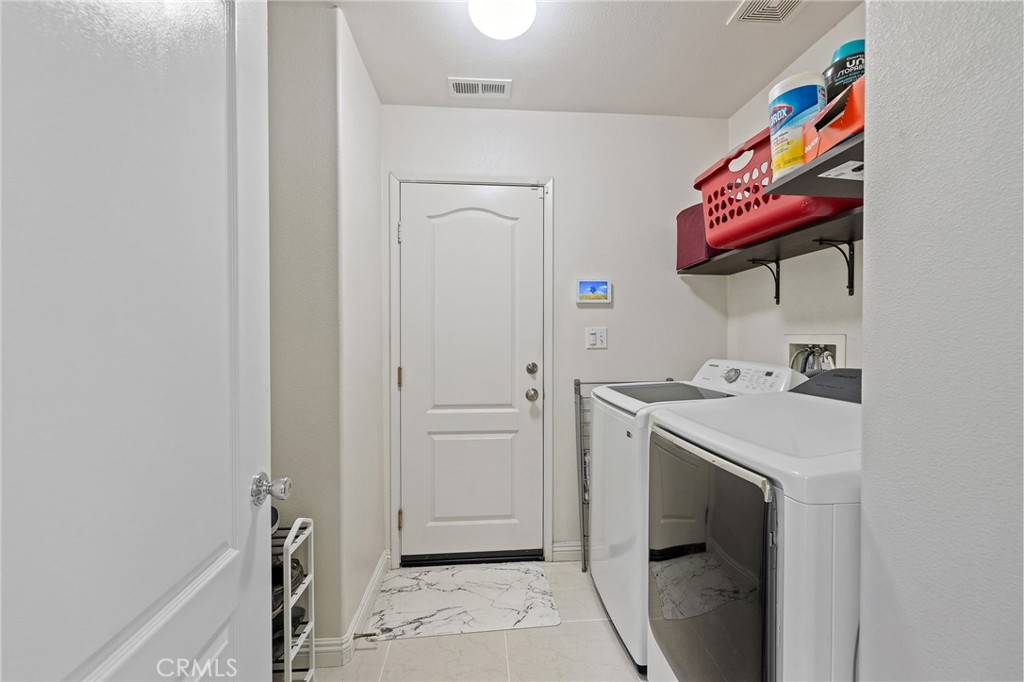 14392 Smith River Road Eastvale, CA 92880 - Photo 36 of 50