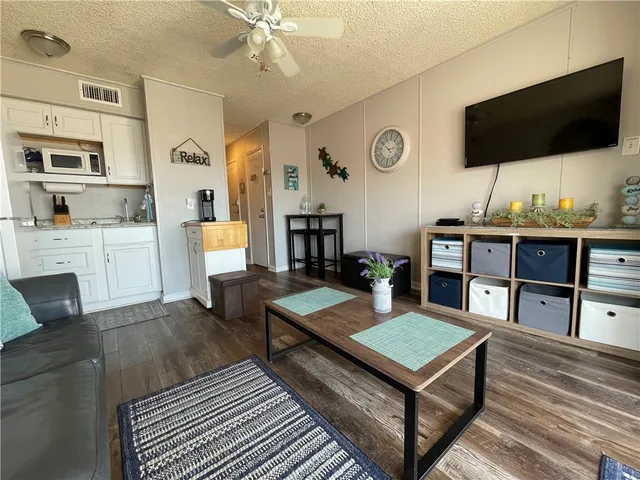 $95,000 | 3938 Surfside Boulevard, Unit 3344, Corpus Christi, TX 78402