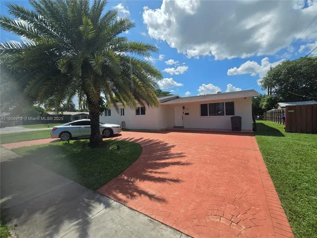 $500,000 | 200 North 69th Avenue, Hollywood, FL 33024