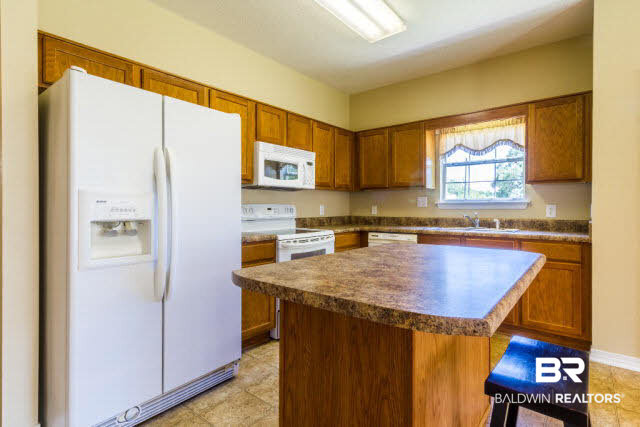 2651 South Juniper Street, Unit 300 Foley, AL 36535 - Photo 3 of 19