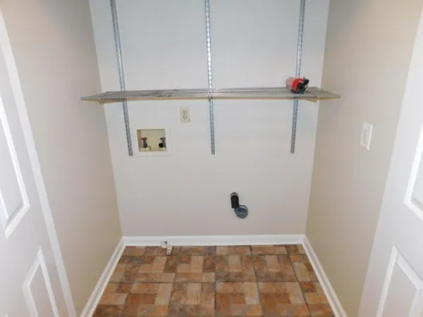 $2,500 | 8893 Carroll Manor Drive, Atlanta, GA 30350