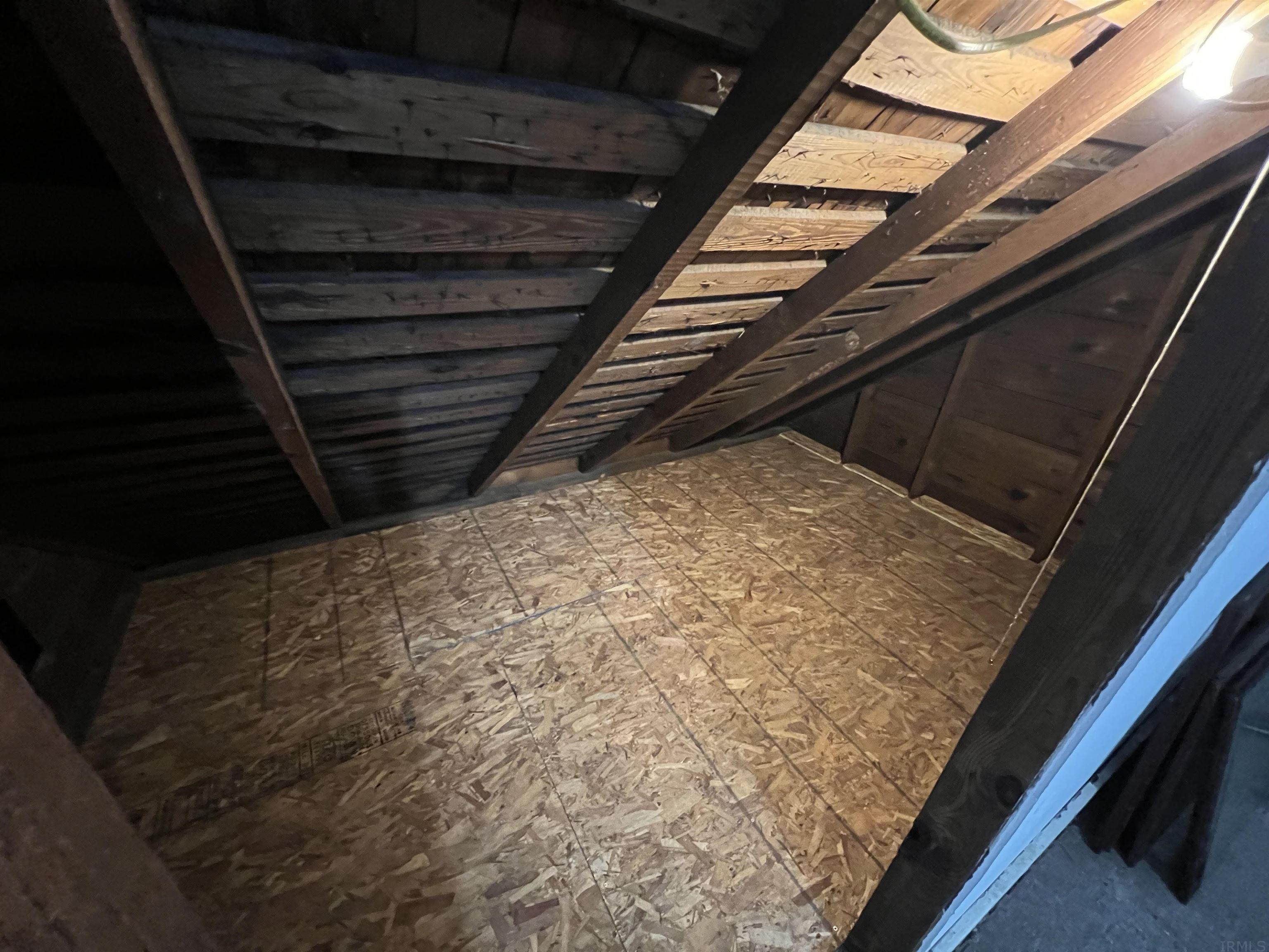 255 West 18th Street Rochester, IN 46975 - Photo 11 of 17