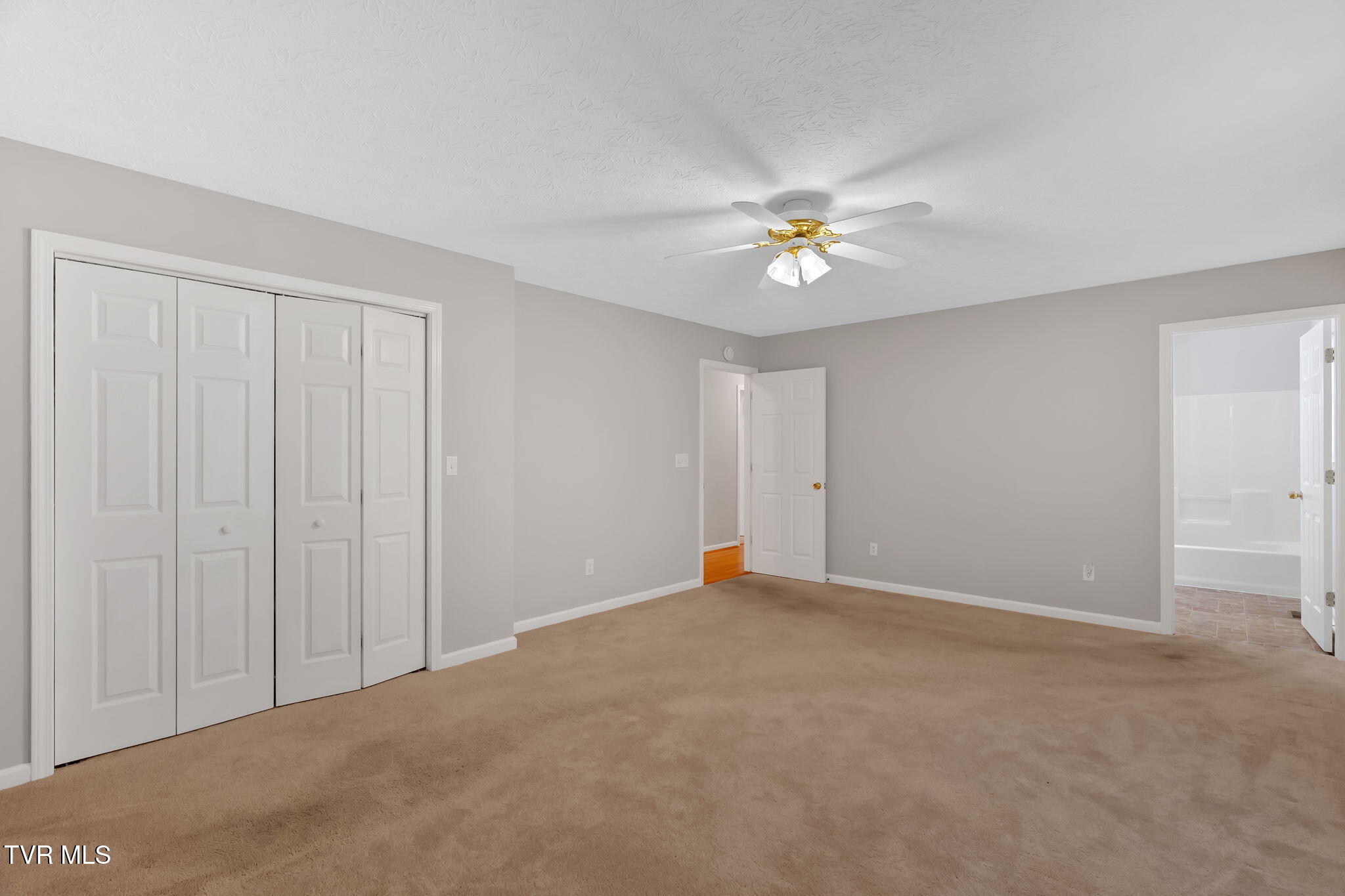 887 Berry Road Bulls Gap, TN 37711 - Photo 25 of 54 14-web-or-mls-DSC05812
