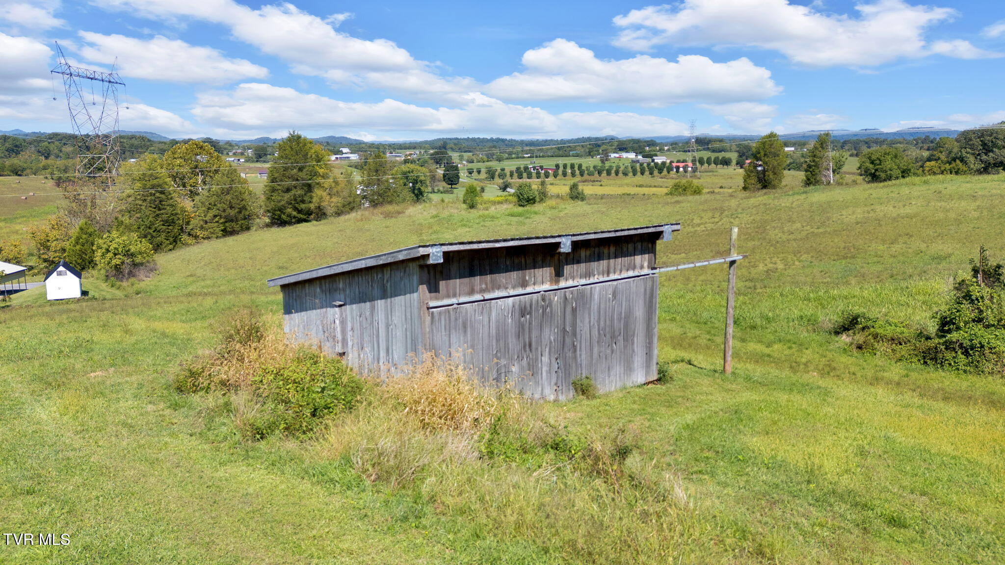 887 Berry Road Bulls Gap, TN 37711 - Photo 43 of 54 37-web-or-mls-DJI_20250909121039_0072_D