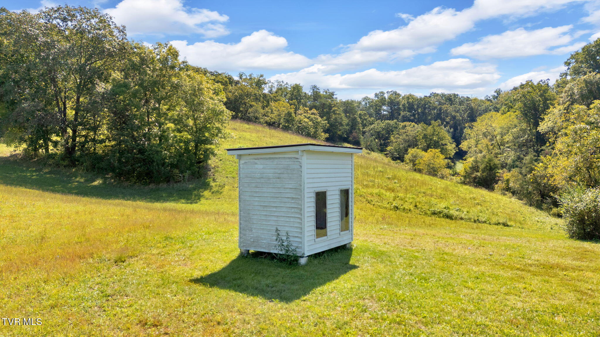 887 Berry Road Bulls Gap, TN 37711 - Photo 47 of 54 3-web-or-mls-DJI_20250909121016_0067_D