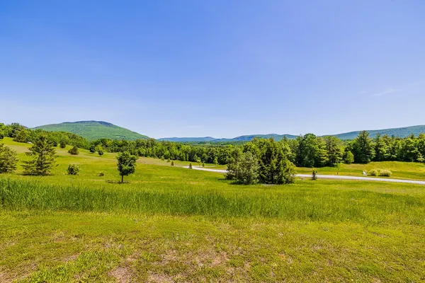 $179,000 | 10 Partridge Hill, Unit LOT 10, Manchester Center, VT 05255