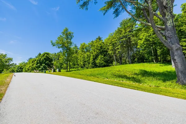 $179,000 | 10 Partridge Hill, Unit LOT 10, Manchester Center, VT 05255