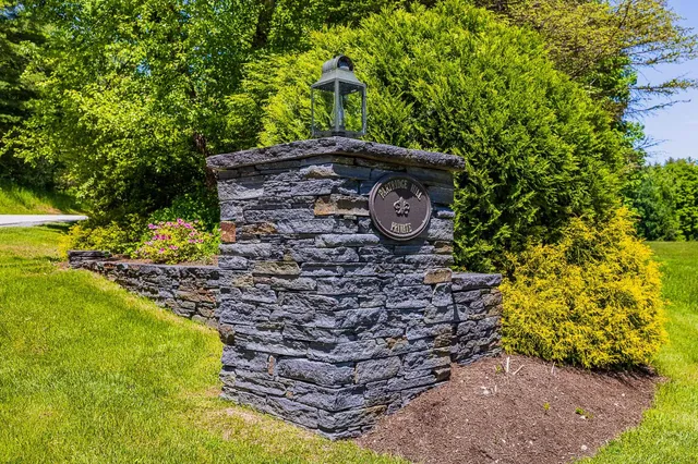 $179,000 | 10 Partridge Hill, Unit LOT 10, Manchester Center, VT 05255