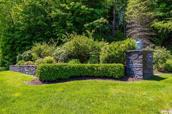 $179,000 | 10 Partridge Hill, Unit LOT 10, Manchester Center, VT 05255