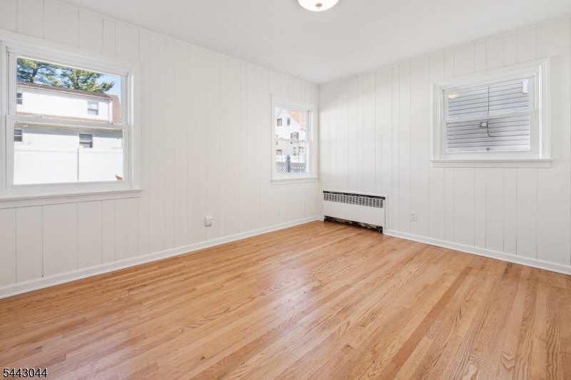 623 Livingston Road Elizabeth, NJ 07208 - Photo 6 of 22