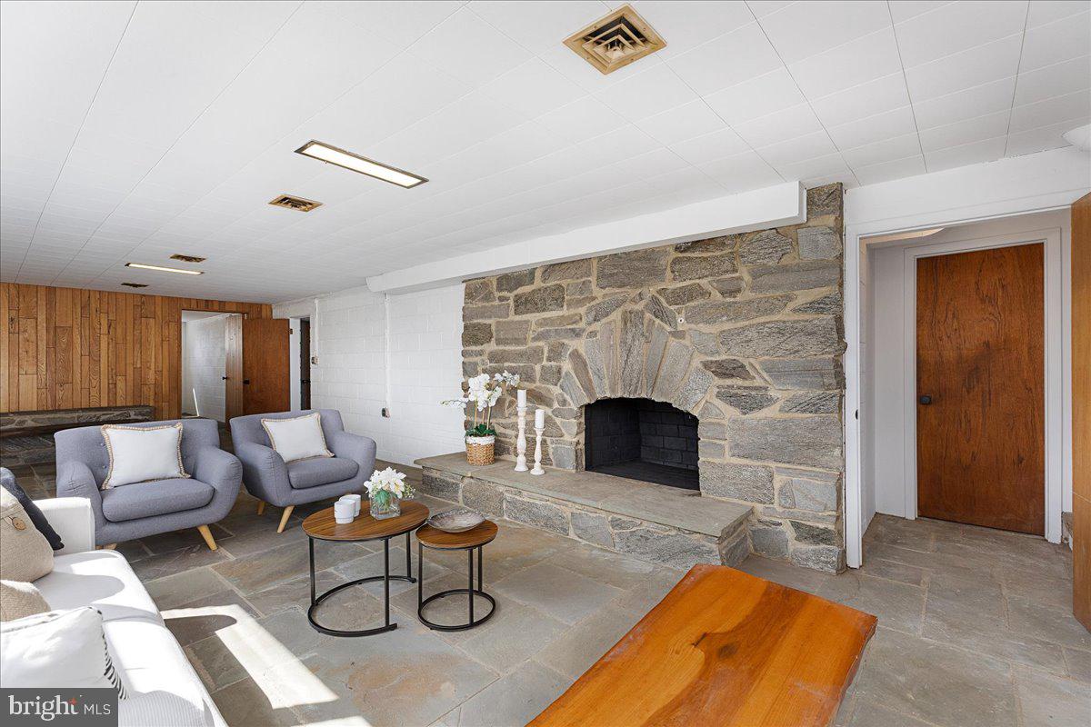 42 Stouts Road Skillman, NJ 08558 - Photo 19 of 32