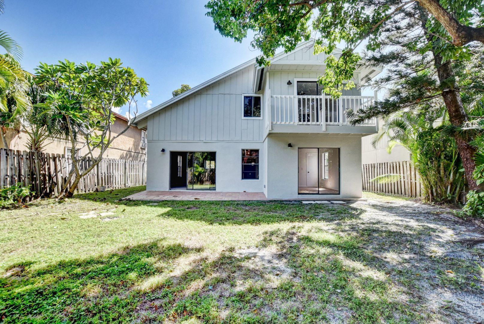 2425 Southridge Road Delray Beach, FL 33444 - Photo 24 of 25 2425 Southridge Rd