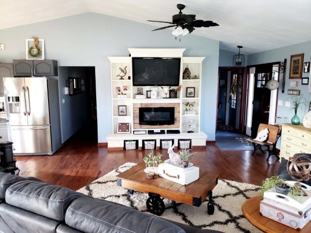1393 North Nicholson Road Fowlerville, MI 48836 - Photo 5 of 26