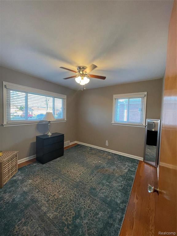 9870 Reeck Road Allen Park, MI 48101 - Photo 5 of 12