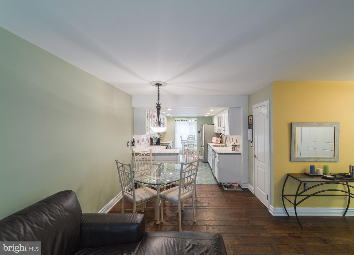 5675 Vantage Point Road Columbia, MD 21044 - Photo 11 of 30 Kitchen