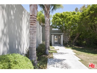 28907 Wight Road Malibu, CA 90265 - Photo 6 of 40