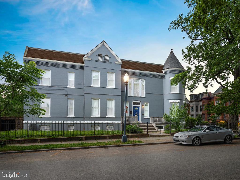 1618 First Street Northeast Washington, DC 20002 - Photo 1 of 30
