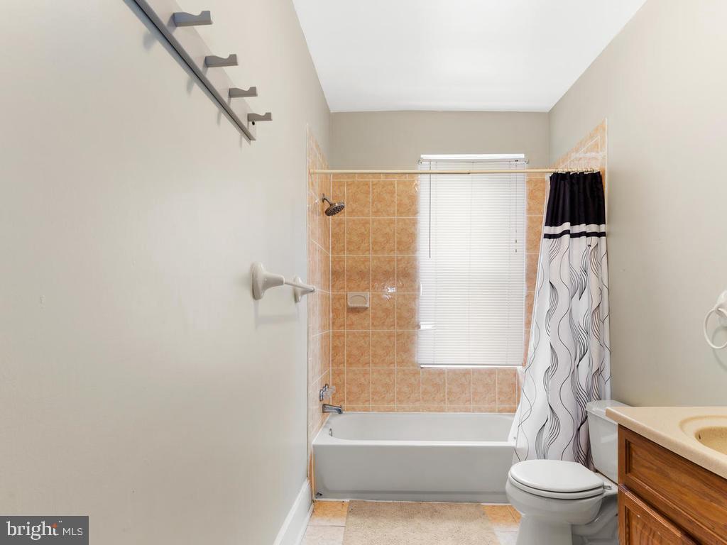 1618 First Street Northeast Washington, DC 20002 - Photo 16 of 30