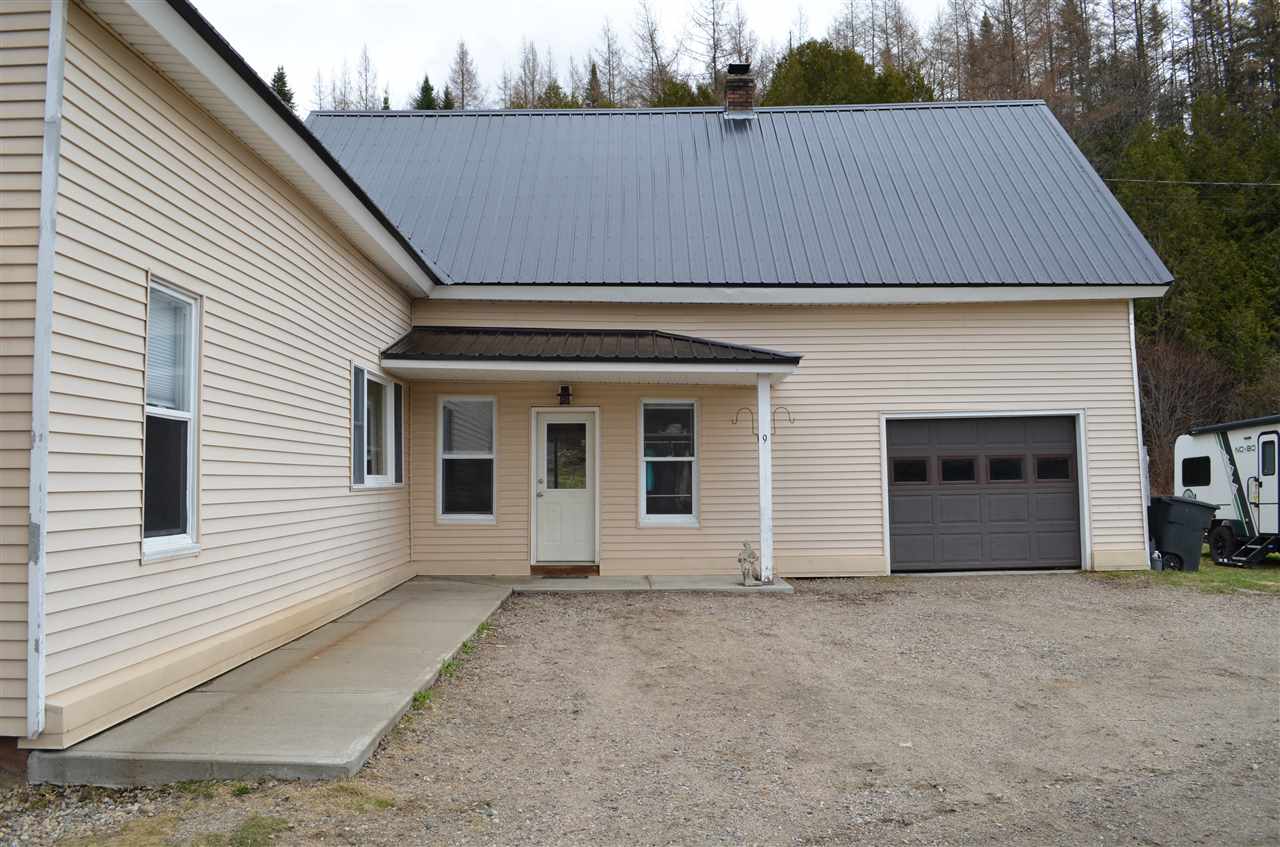 9 Harvey Brook Road Columbia, NH 03590 - Photo 4 of 40