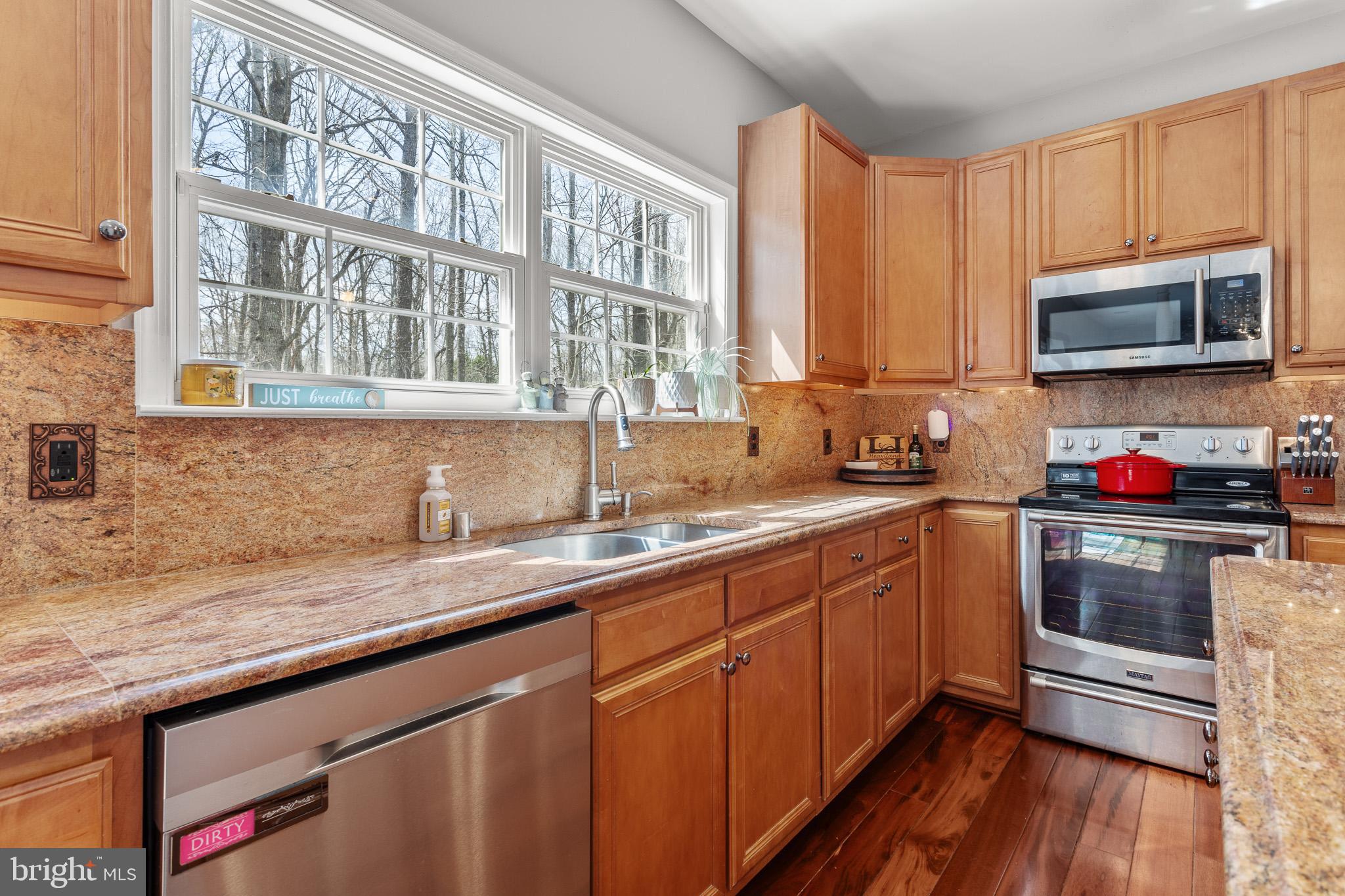 2424 Springbrook Court Huntingtown, MD 20639 - Photo 14 of 36 Kitchen