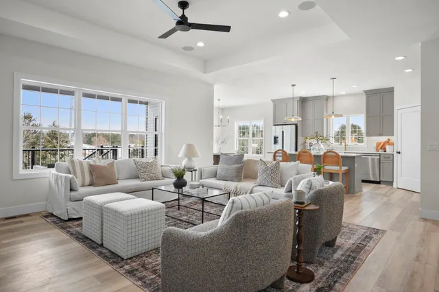 $1,050,000 | 6854 Karolina Way, Sun Prairie, WI 53590