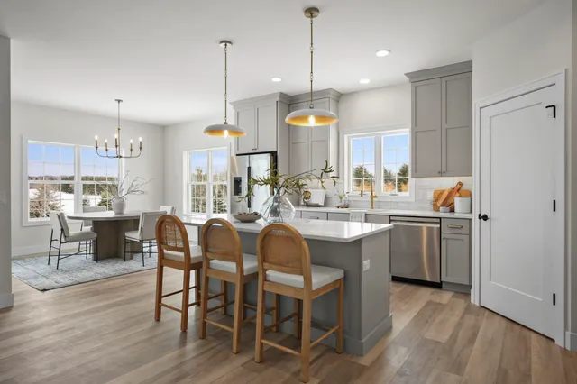 $1,050,000 | 6854 Karolina Way, Sun Prairie, WI 53590