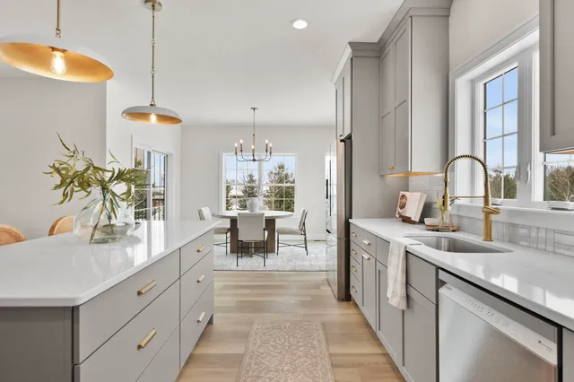 $1,050,000 | 6854 Karolina Way, Sun Prairie, WI 53590