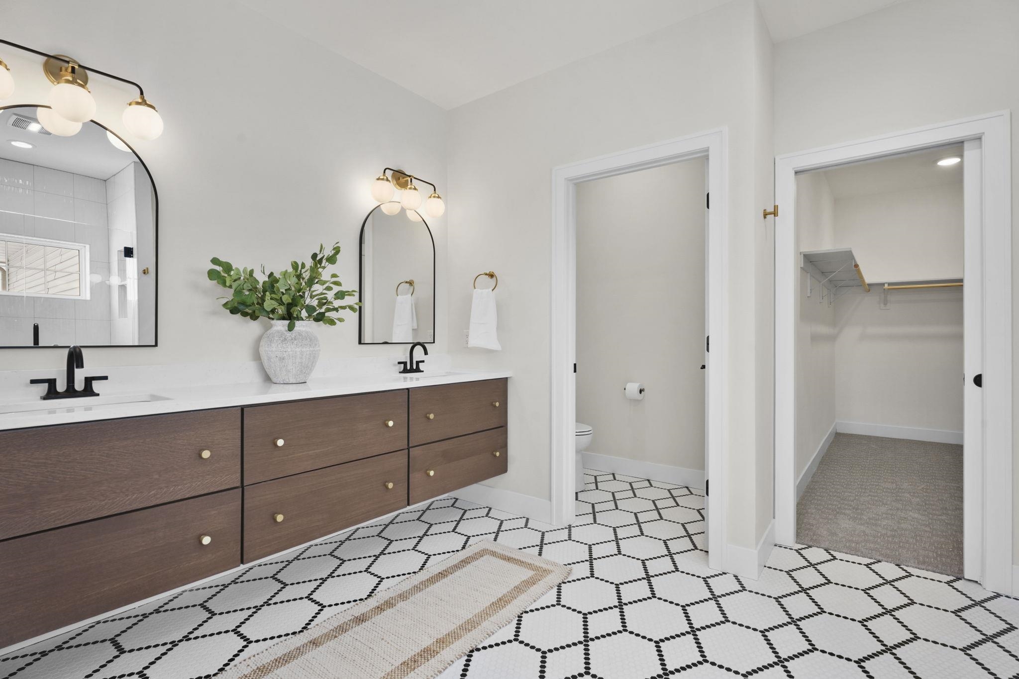 6854 Karolina Way Sun Prairie, WI 53590 - Photo 39 of 63