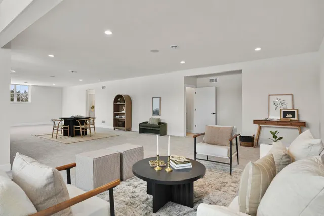 $1,050,000 | 6854 Karolina Way, Sun Prairie, WI 53590