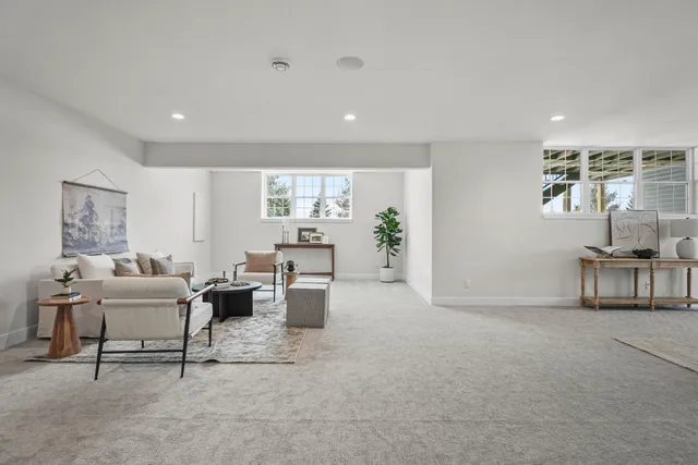 $1,050,000 | 6854 Karolina Way, Sun Prairie, WI 53590