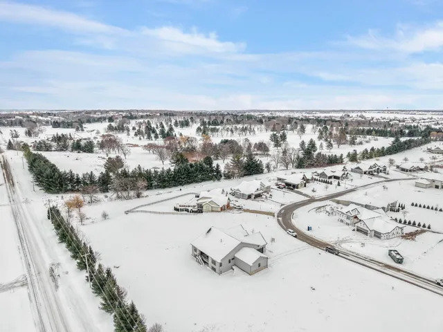 $1,050,000 | 6854 Karolina Way, Sun Prairie, WI 53590